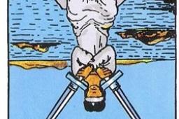 宝剑二逆位他想复合吗？宝剑二逆位复合有望吗？