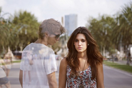 哪些星女把男友看得太紧